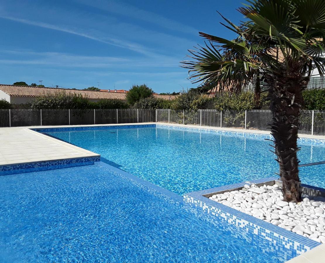 La Paree D'Eau 513 Appartement 2 Chambres Avec Piscine Нотр-Дам-дьо-Мон Екстериор снимка